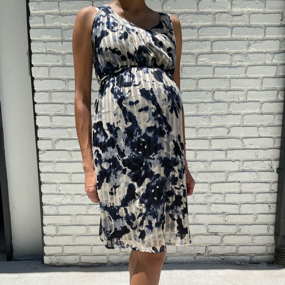 A Pea in the Pod maternity dress size small